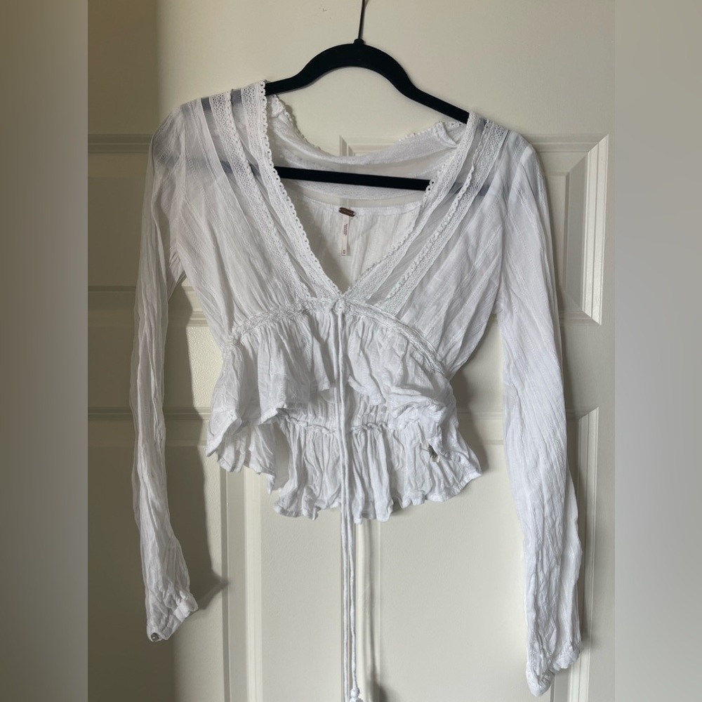 Free People long sleeve cropped white top with tie strings